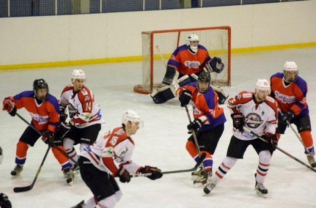 Чемпіонат України з хокею: "Донбас" двічі розгромив "Компаньйон" і зберігає лідерство в сезоні