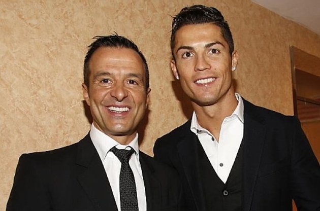 Мендеш Роналду вважає найкращим гравцем усіх часів