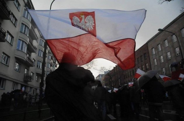 Польша идет венгерским путем