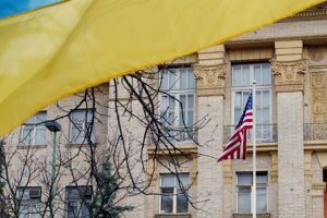 У посольстві США в Україні підтвердили факт переговорів Нуланд і Суркова