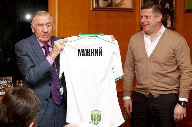 Лужний буде вивчати структуру "Карпат"