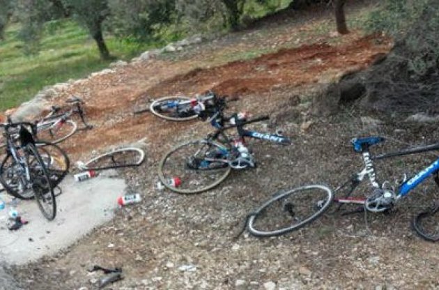 Гонщики перебувають у лікарні