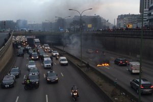 Страйки таксистів у Франції паралізували Париж