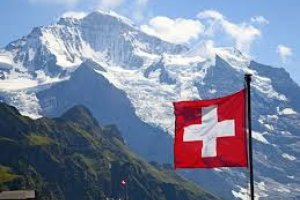 Швейцария проведет референдум по поводу выплаты гражданам ежемесячного пособия  $ 2500