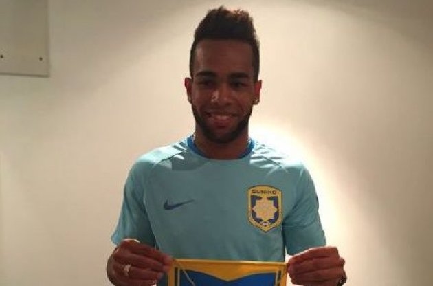 Тейшейра подписал контракт на 4 года