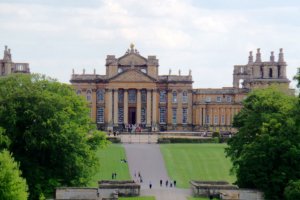 Постичь величие Черчилля…