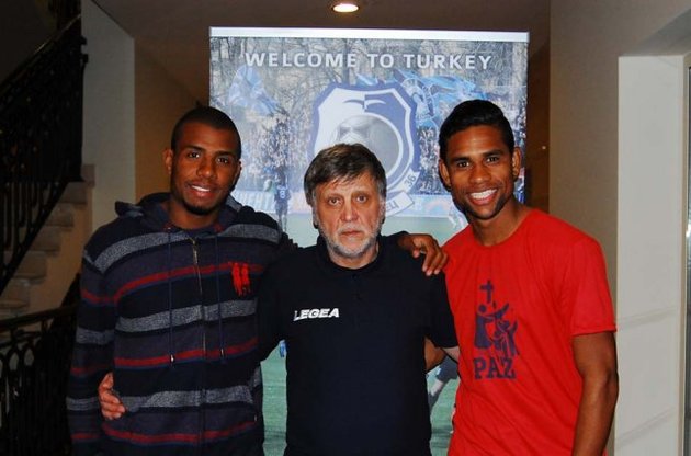 "Чорноморець" підписав двох бразильців