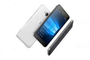 Microsoft представила смартфон Lumia 650