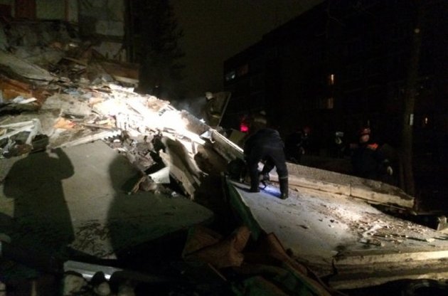В Ярославле в результате взрыва газа обрушился подъезд пятиэтажного дома