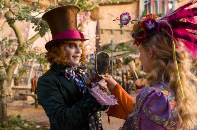 "Аліса в Задзеркаллі" вийде в травні 2016 року