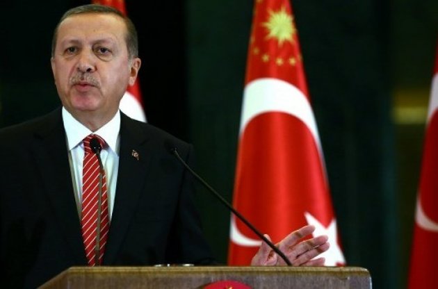 Эрдоган заявил о праве Турции вести операции против террористов за пределами своей территории