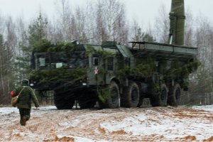 У Росії проходять військові навчання із застосуванням комплексів "Іскандер-М"