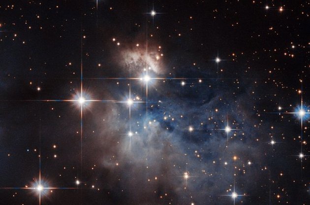 Телескоп "Хаббл" сделал фото "радуги" новорожденной звезды