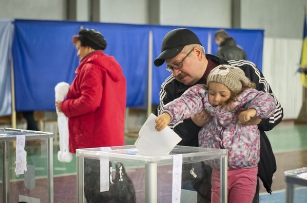 Досрочные выборы в Украине не такие страшные, как о них говорят - эксперт