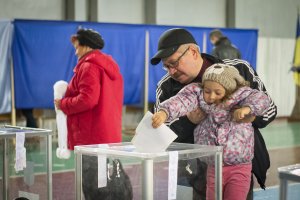 Дострокові вибори в Україні не такі страшні, як про них говорять - експерт