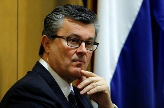 Орешкович пообещал в случае необходимости привлечь к защите границ армию и полицию