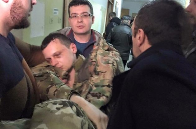 Краснов потерял сознание в зале суда