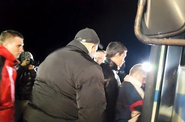 Міністри домовилися закликати сторони звільнити або обміняти всіх заручників