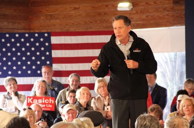 Республиканец Кейсик пообещал вооружить украинцев за 100 дней своего правления. Иллюстрация