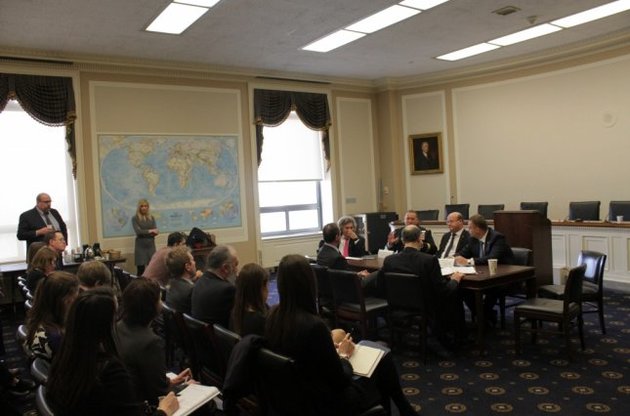 Брифінг проходив в будівлі Конгресу