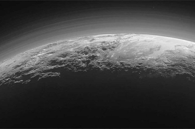 На Плутоні виявили хмари - ЗМІ
