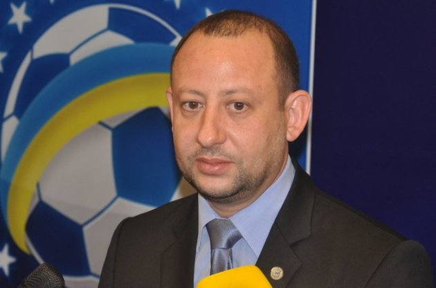 Генинсон рассказал о ситуации с долгами