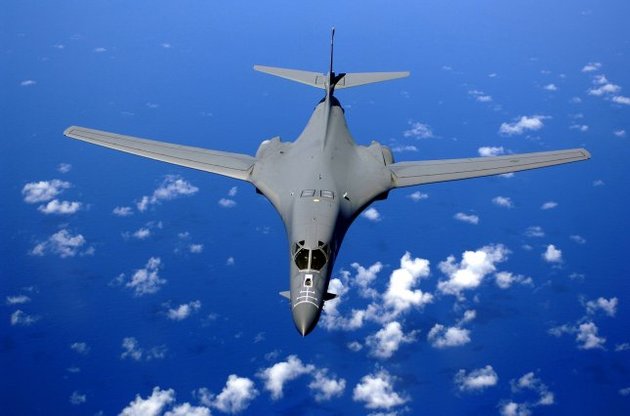 США мають намір розмістити бомбардувальники в Австралії на тлі дій Китаю в Південно-Китайському морі