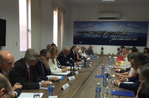 10 млн євро отримала Куба під час візиту Федеріки Могеріні