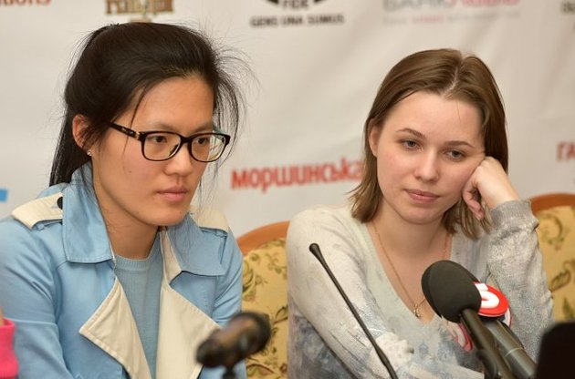Музычук и Хоу Ифань провели восьмую партию матча за шахматную корону