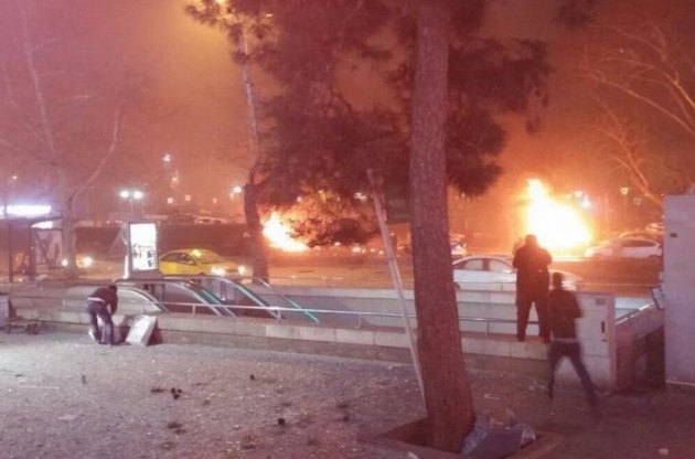 У центрі Анкари прогримів сильний вибух – є загиблі і поранені