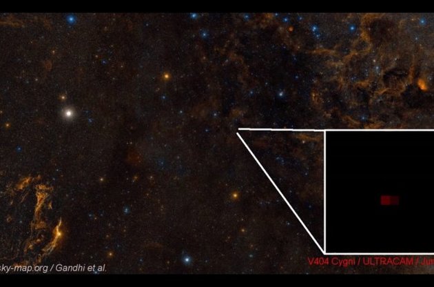 Вчені вперше зняли на відео пробудження чорної діри–"монстра"