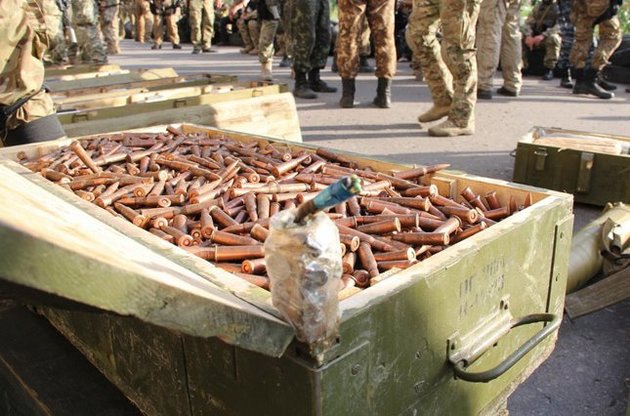 В Иловайск из России прибыл эшелон с боеприпасами к стрелковому оружию и артиллерии – разведка