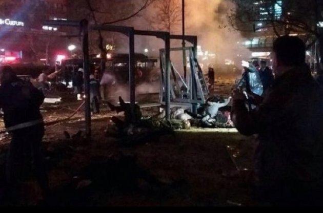 Для теракту в Анкарі використали 300 кг вибухівки