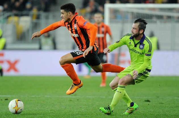 Тайсон открыл счет в первом матче