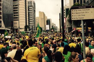 У Бразилії тривають протести проти нової посади звинуваченого у корупції екс-президента
