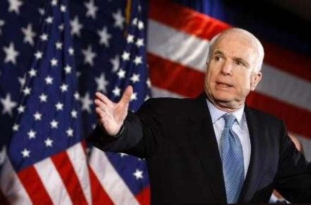 Маккейн закликав Сенат США ввести нові санкції проти Росії у зв'язку зі справою Савченко