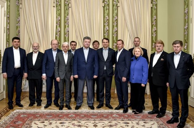 Порошенко провел первое заседание Международного консультативного совета