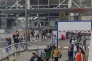 В Брюсселе в метро произошли два взрыва: погибли не менее 10 человек