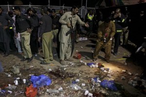 Жертвами теракта в Пакистане стали 65 человек