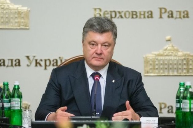 Порошенко заявил о приверженности дипломатическому пути в вопросе деоккупации Крыма и Донбасса