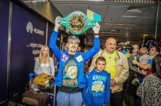 Постол все ближе к бою с Кроуфордом