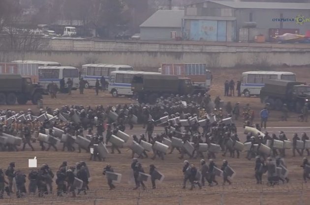 Путинская гвардия тренируется разгонять "московский майдан"