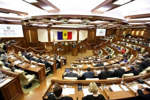 У Молдові запустили процес позбавлення депутатів недоторканності
