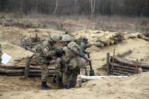 За последние сутки в зоне АТО погибли трое украинских военных