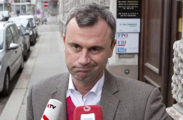 В Австрії у другий тур президентських виборів зі значним відривом вийшов проросійський націоналіст