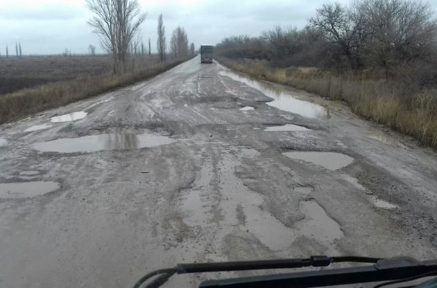 Критическое состояние трассы Н-11 подрывает экономический потенциал Украины - депутат Вадатурский