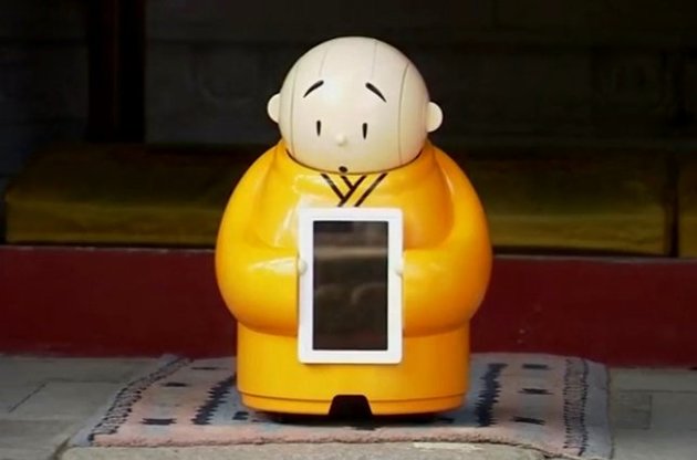 В Китае создали робота-монаха