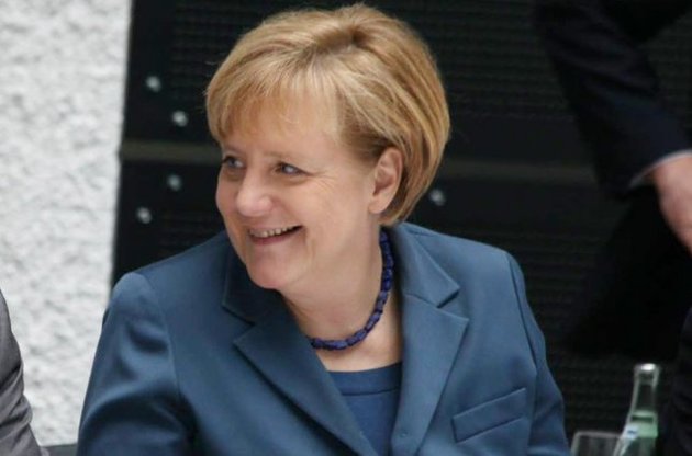 Меркель висловила підтримку уряду Гройсмана