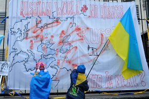 Не словесами, а справами