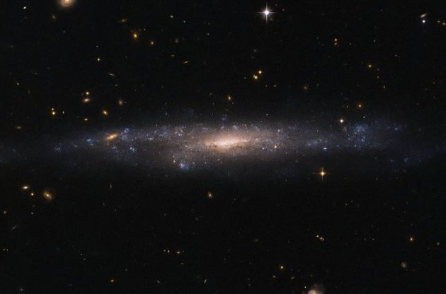 "Хаббл" сделал фото "незаметной" галактики из созвездия Рыб